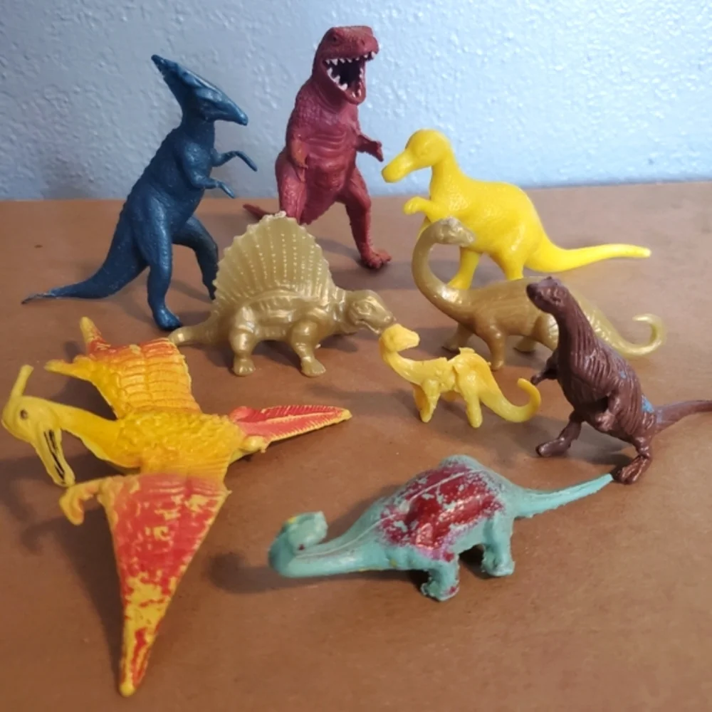 Lot of Vintage Dinosaur Toys - Picture 2 of 6